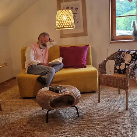 דירה Haus Zum Kranich, Traditionelles, Charmantes, Ehemaliges Bauerngasthaus Möggers