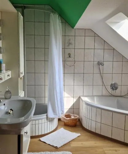 Apartment Haus Zum Kranich, Traditionelles, Charmantes, Ehemaliges Bauerngasthaus *